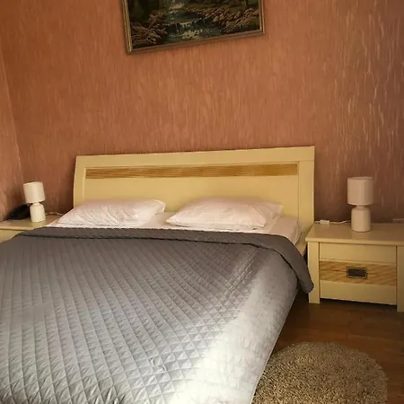 Hotel срібний водограй