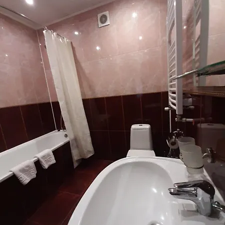 срібний водограй Hotel