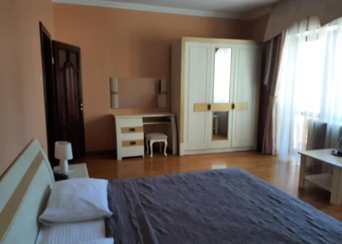 срібний водограй Hotell *