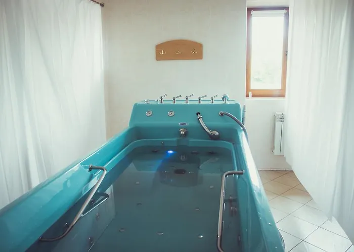 срібний водограй Hotell *