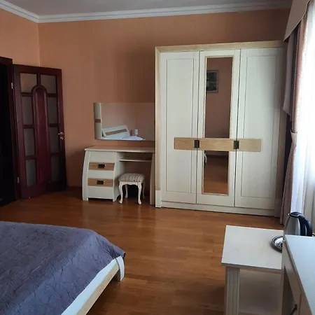 Срібний Водограй Hotel