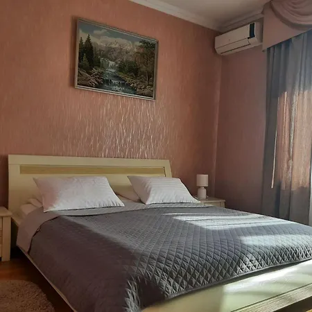 Срібний Водограй Hotel